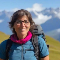 Felicita Kuvalis, Senior Editor