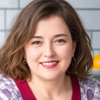 Marguerite Roob, Senior Writer