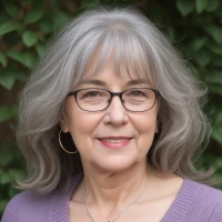 Verdie Murray, Assistant Commerce Editor
