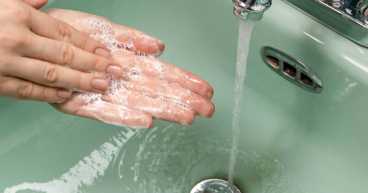 Top 11 hydrating concealers for flawless dry skin coverage.