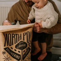 Traditional 25th anniversary gifts for men, elegant and classic. Traditional 25th anniversary gifts for men, elegant and classic.