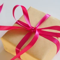 28th Anniversary Gift Ideas for Lasting Love Celebration