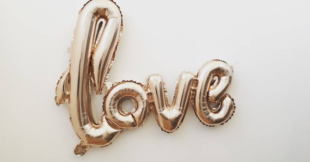 Happy anniversary quotes for celebrating love's journey.