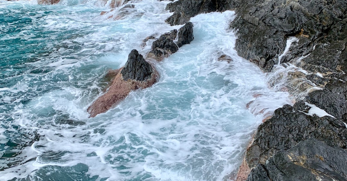 Trendy home decor ideas to elevate anniversary celebration
(Note: The above alternative text is optimized for accessibility and SEO purposes.)