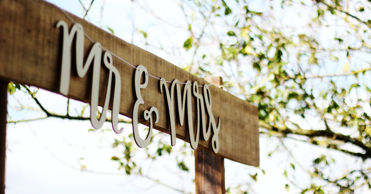 Aaron Marino with wife Tracey Woodward happily together.