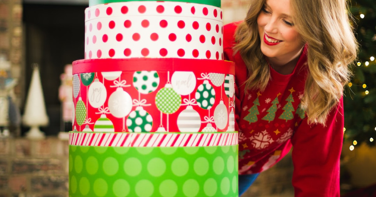 Bronze anniversary gifts for him – Celebrate your milestone