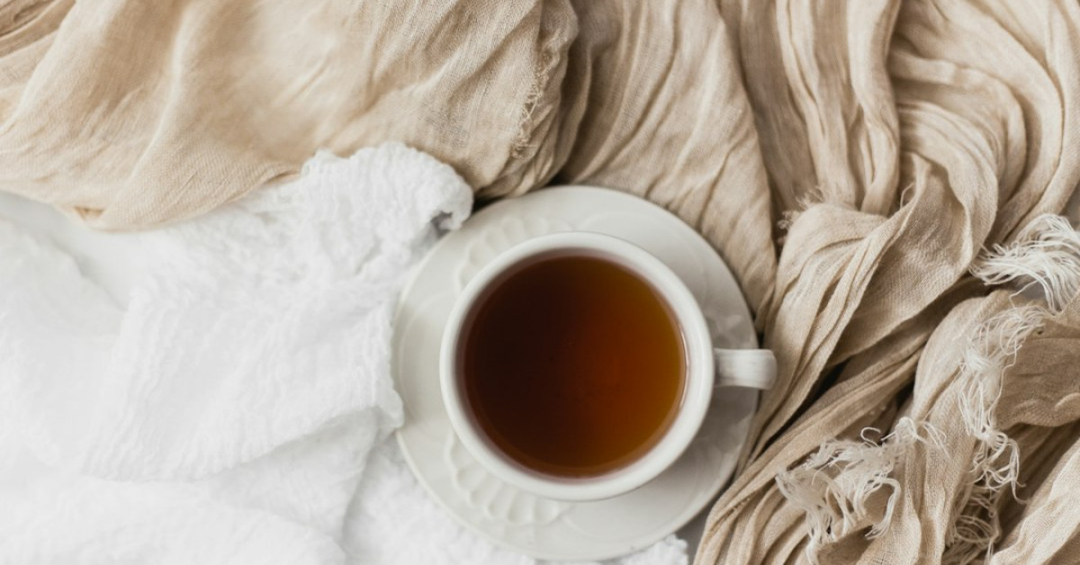 Tony Toni Toné celebrating anniversary on stage with music.