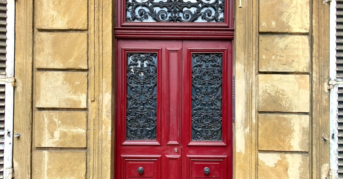Chrissy Metz with her former husband - candid moment captured.