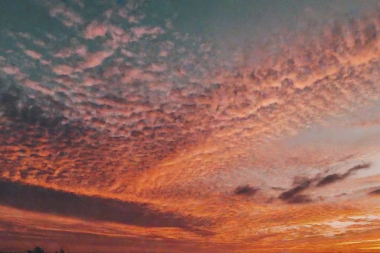 Cute Sunset Instagram Captions 400+ Gorgeous Sunset Instagram Captions You Can't Miss