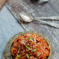 Deconstructed Reuben bowl with corned beef, sauerkraut, and dressing. Deconstructed Reuben bowl with corned beef, sauerkraut, and dressing.