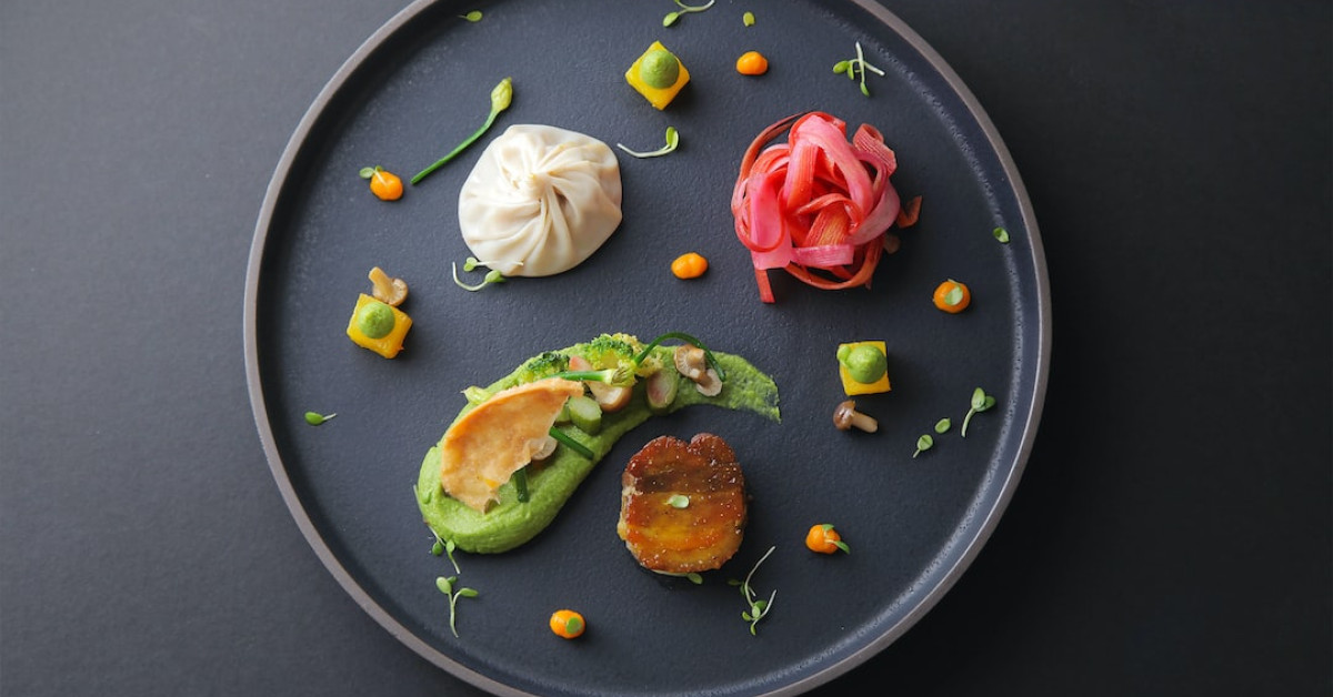 Discover a world of flavors with organic food cuisine.