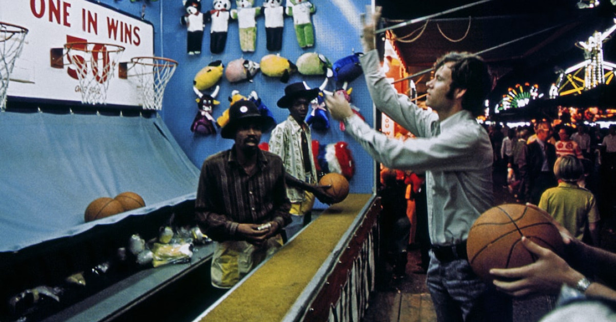 Alabama dumpster diving laws explained with hidden treasures concept.