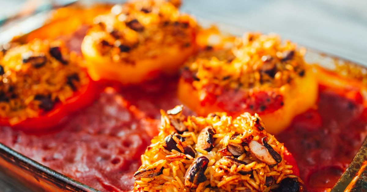 Knorr Cheddar Broccoli Rice dish on plate for tasty meal.