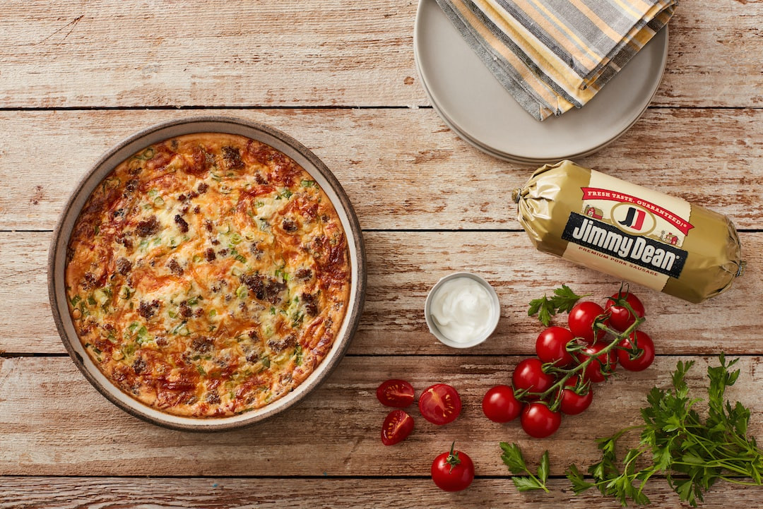 High-energy snack recipe on powered rails display.