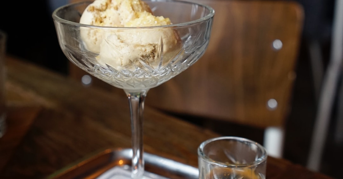 Vanilla bean yogurt enhancing breakfast routine