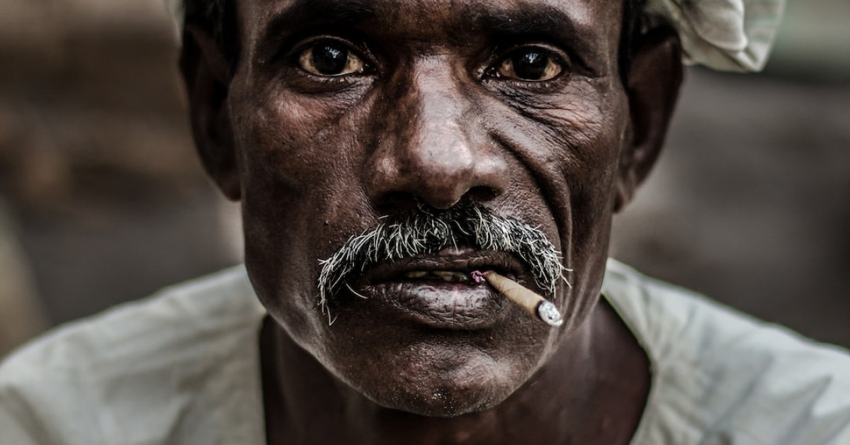 11 Trendy Men's Haircuts for Round Faces