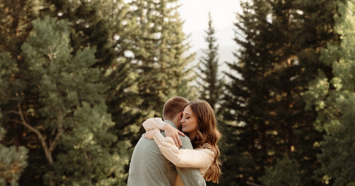 Pine Knob seating chart with best view spots highlighted.