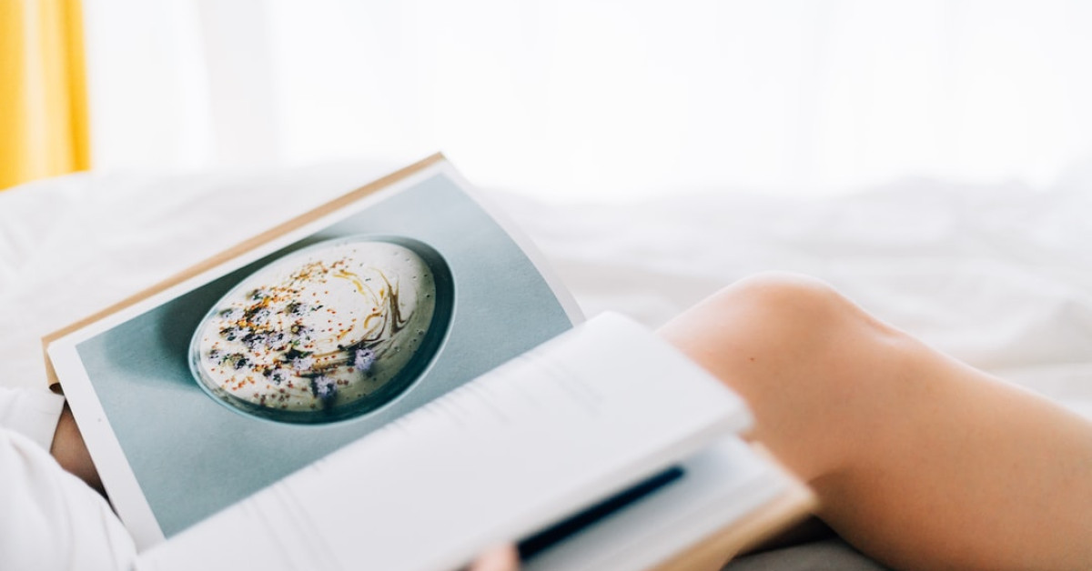 Colorful glittering cocktails for enchanting party beverage ideas.