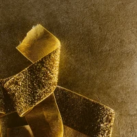 Giveon singing his ballad 'Heartbreak Anniversary' on stage. Giveon singing his ballad 'Heartbreak Anniversary' on stage.