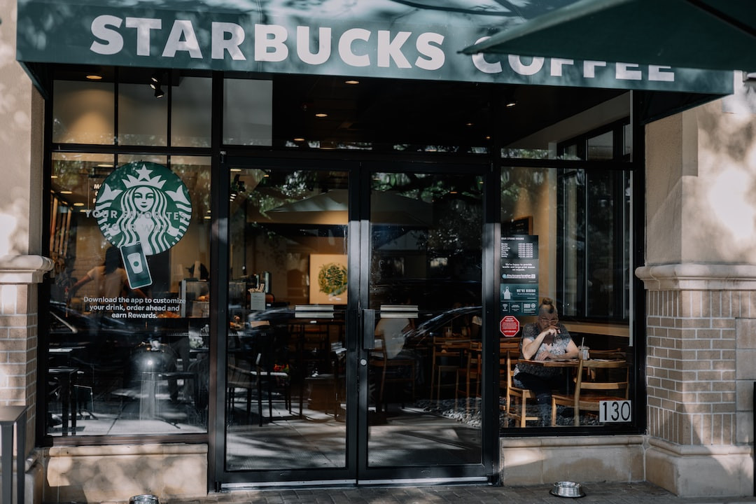 Top 5 Low-Caffeine Starbucks Drinks for Coffee Enthusiasts