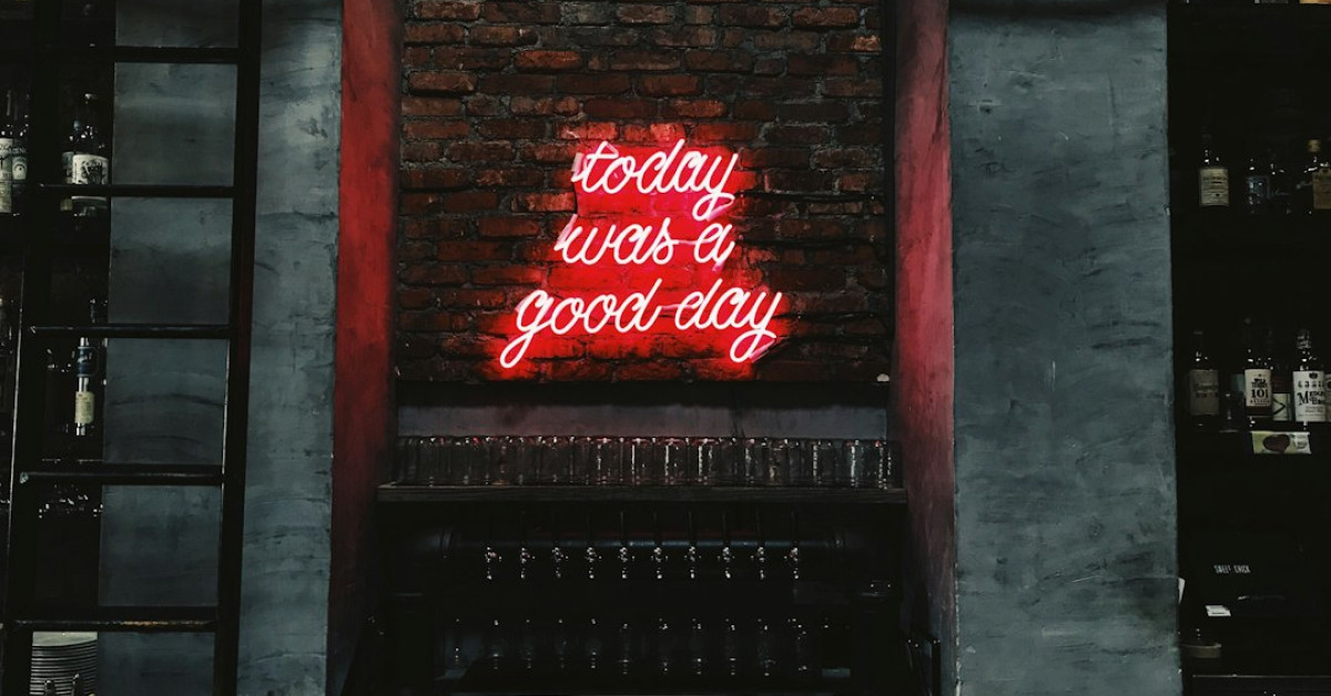 Quote vs. Invoice comparison for effective cash flow management.