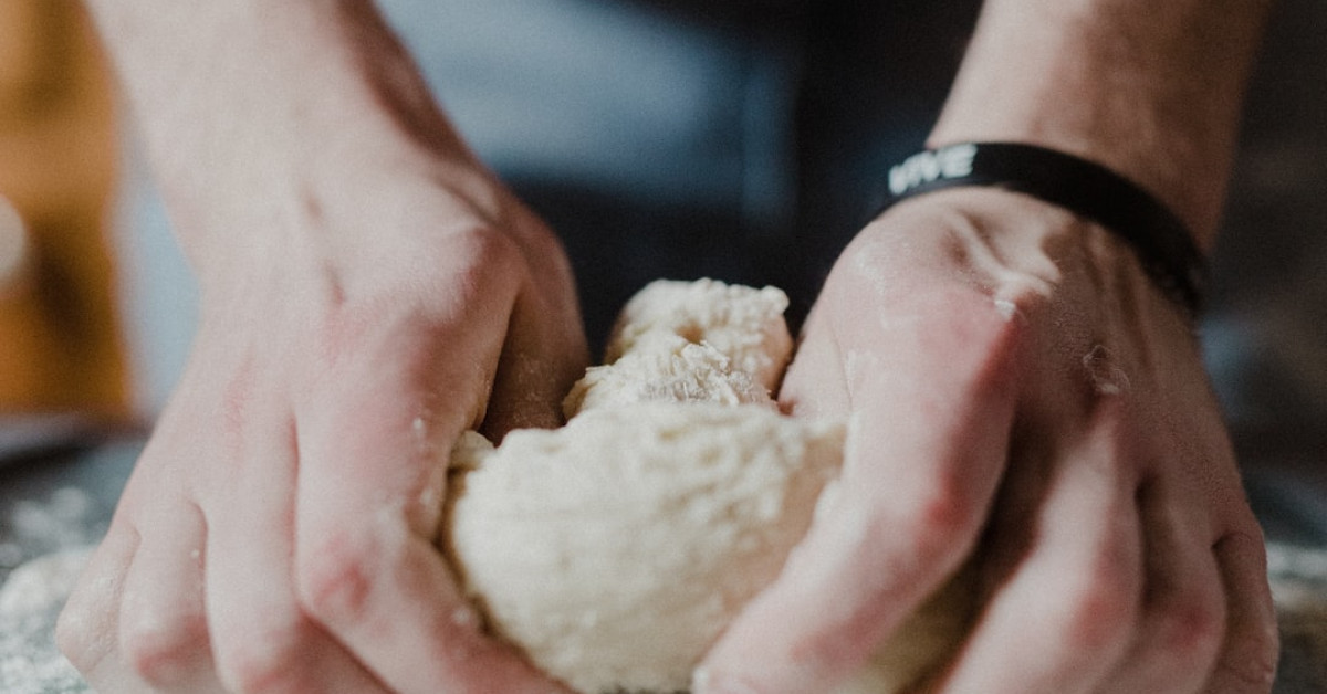 Guide to essential baking techniques for delicious pastries.