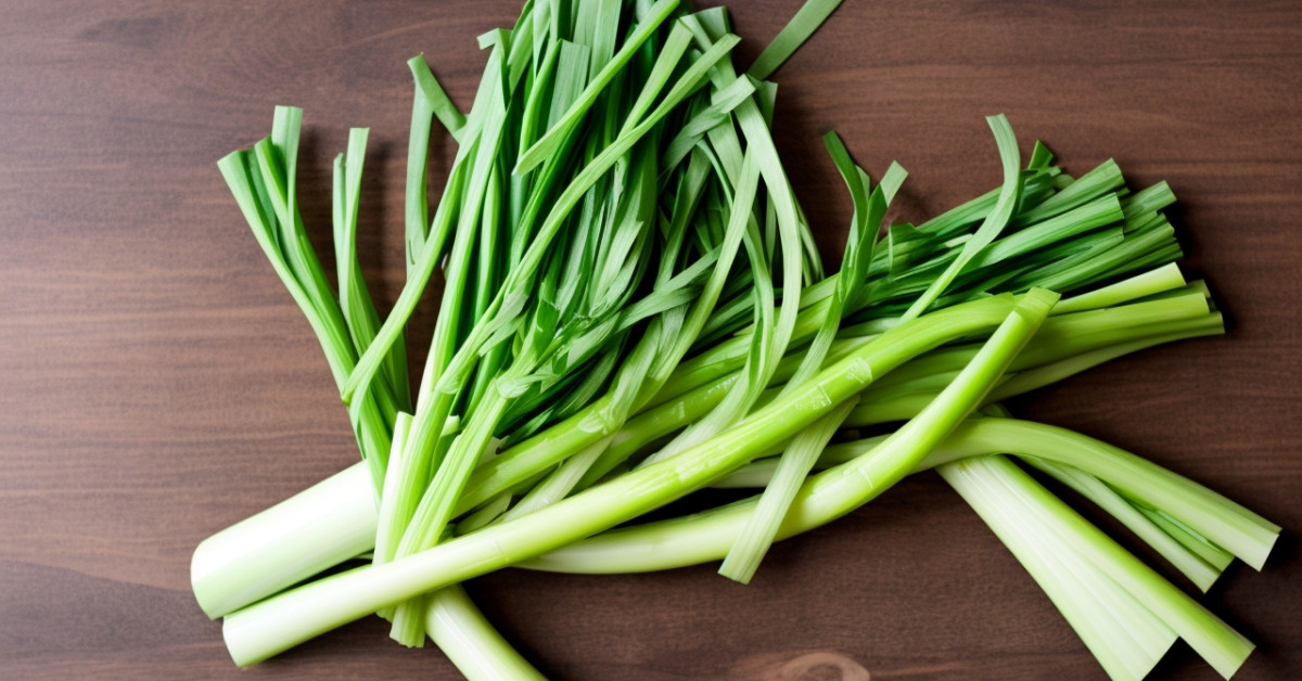 Guide to expertly chopping leeks in the kitchen.