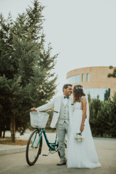 A Guide To Finding Perfect Groom Outfits For Wedding.