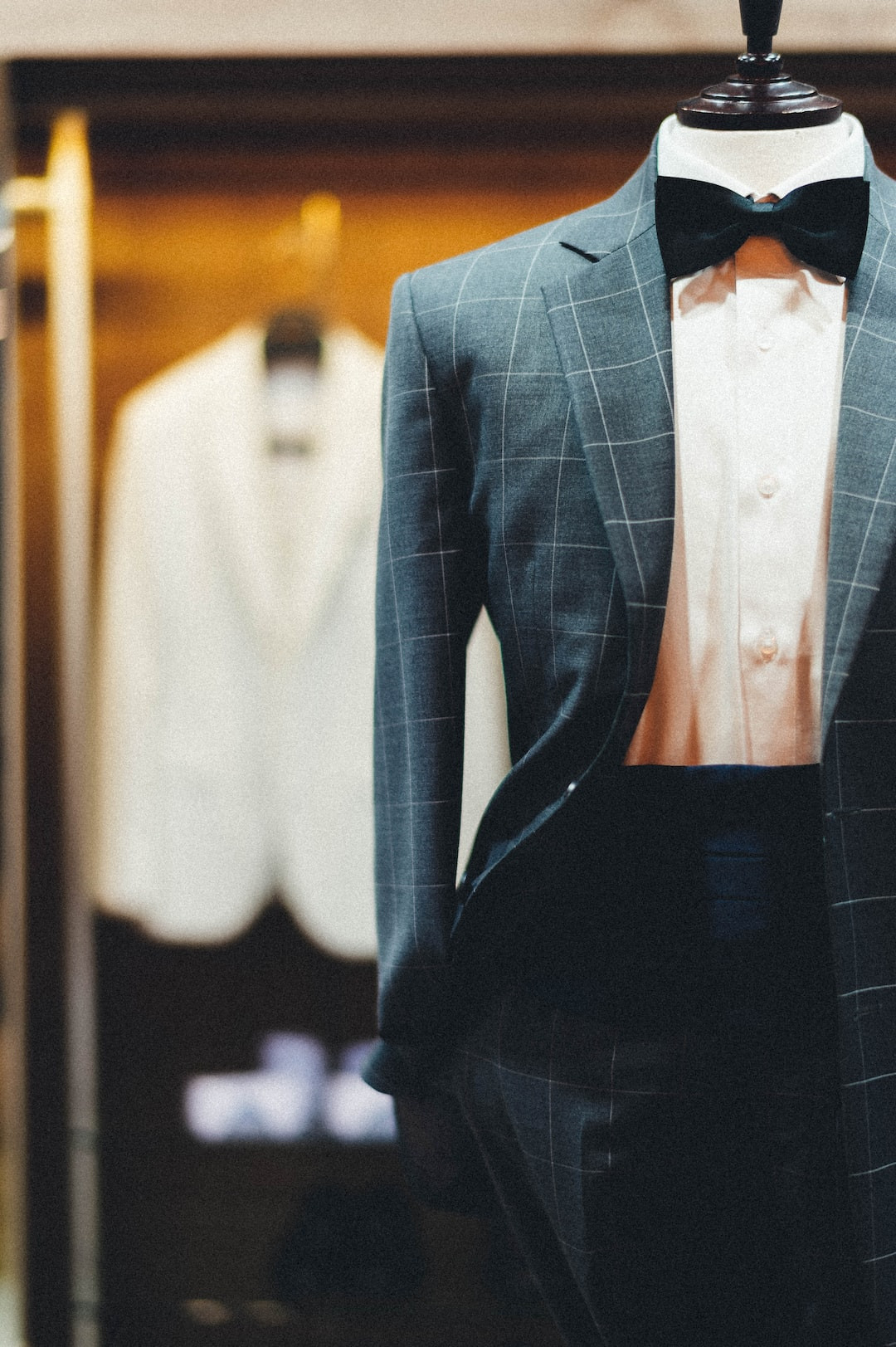 Groom outfits for an unforgettable wedding day - shop now!