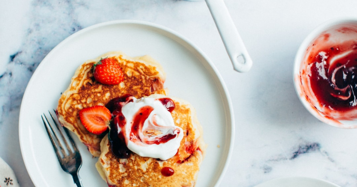Quick breakfast recipes to boost your morning - SEO optimized.