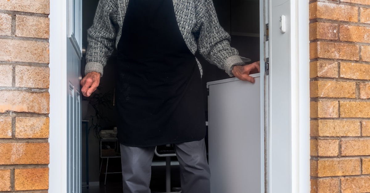 Cyclist demonstrating back muscles sculpting exercise.
