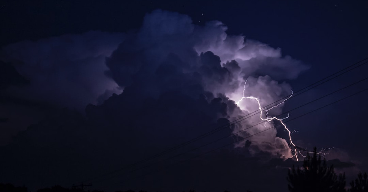 Seasonal climate changes in Crosslake affecting coffee experience.