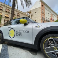 Easy 2-banana muffin recipe for delicious homemade treats. Easy 2-banana muffin recipe for delicious homemade treats.