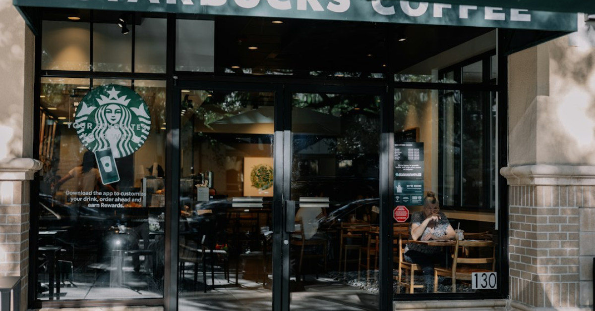 Top 6 Starbucks hot beverages for cozy moments