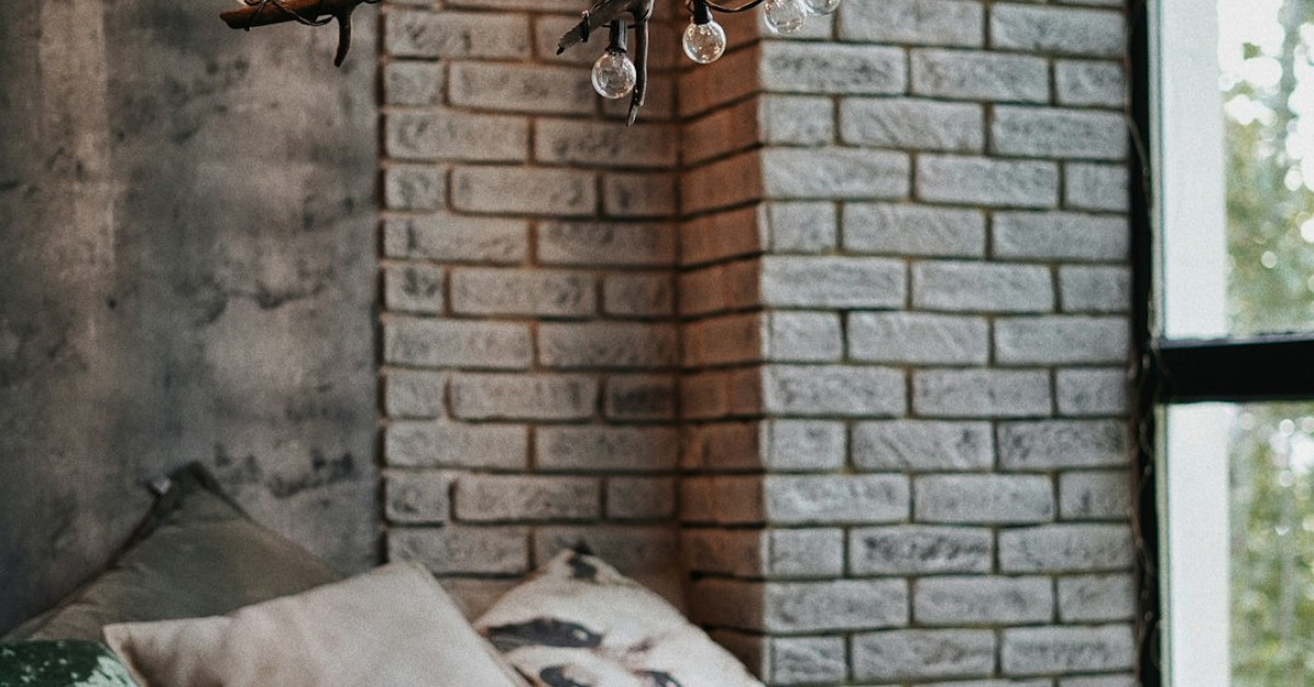 Top 10 Bronze Anniversary Gifts for Couples