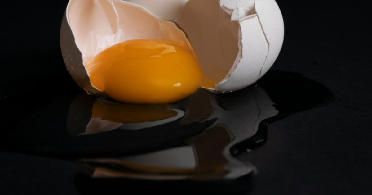 Egg roll in a bowl recipe dish presentation.