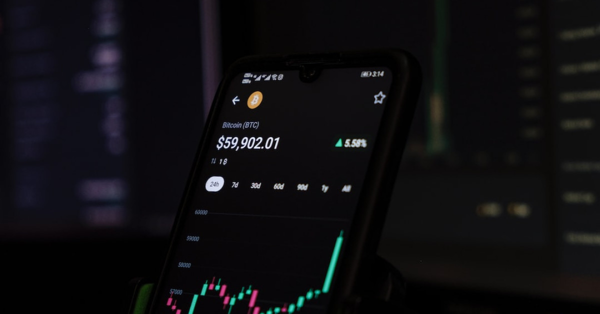 Shoreline Amphitheatre seating chart overview for scenic views.