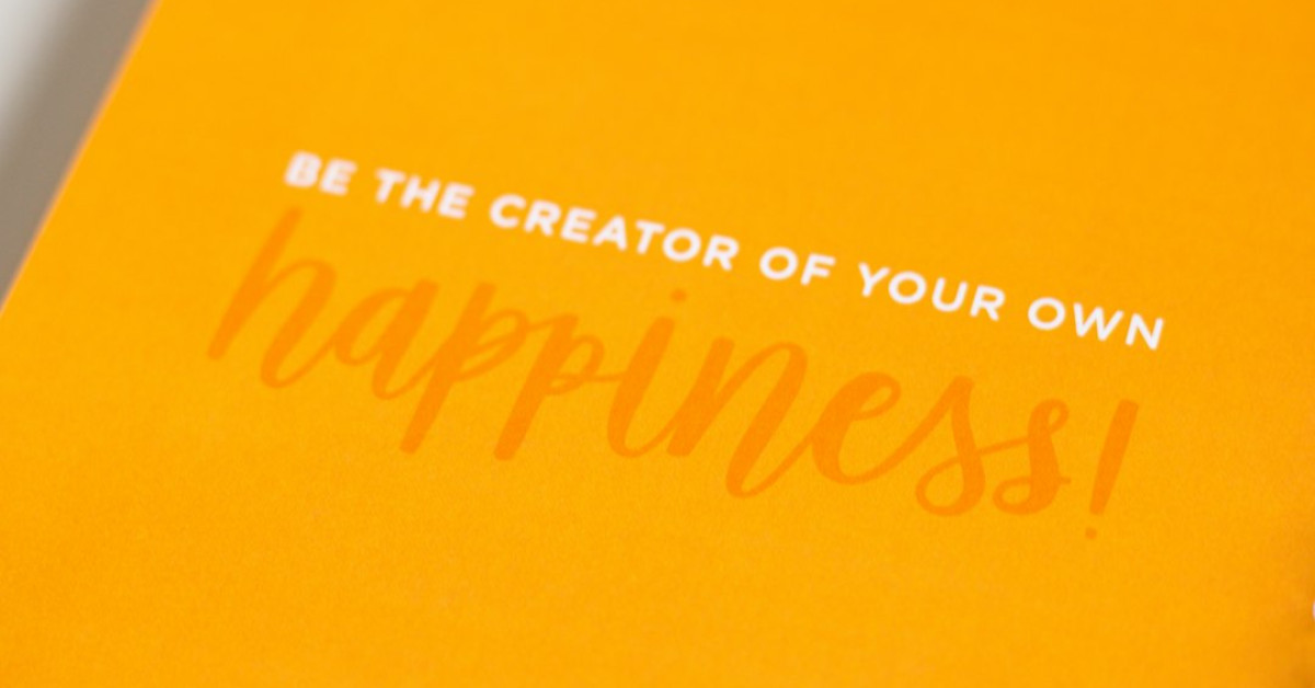 Kevin Hart laughing, inspiring quotes.