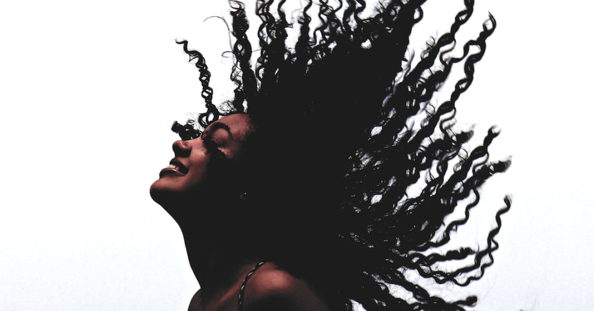 12 hydrating shampoos to rejuvenate dry hair.