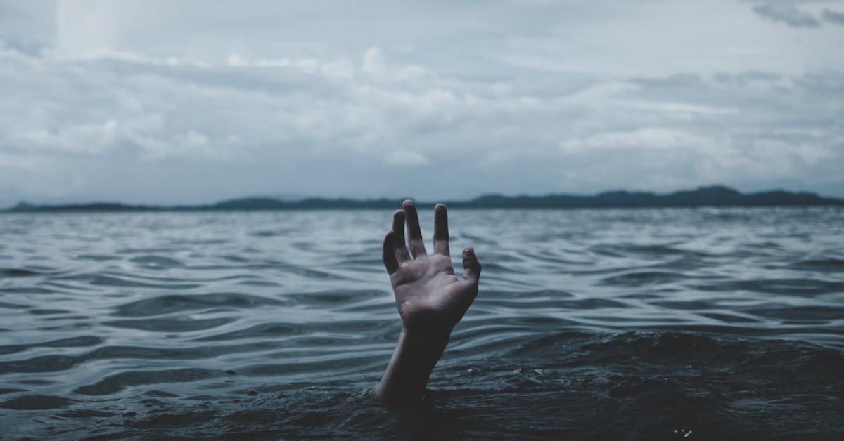 Top 12 Concealers for Dark Circles Revealed