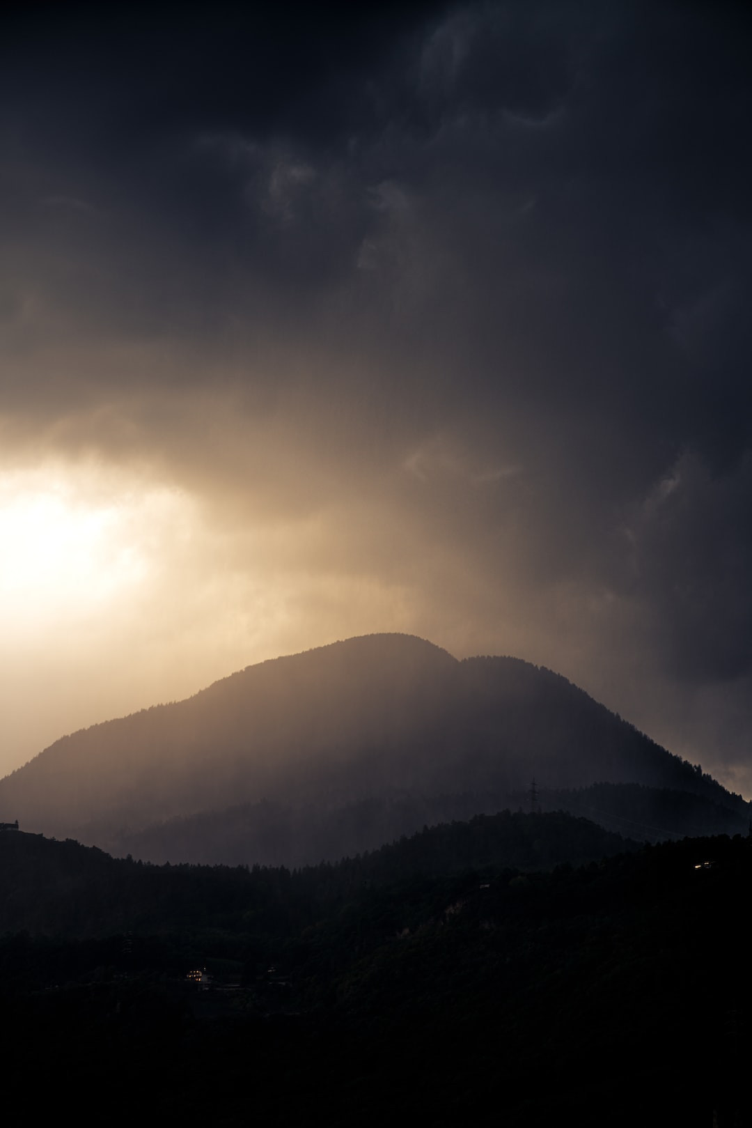 Portrait of Lana Zak, her career, husband, and achievements.