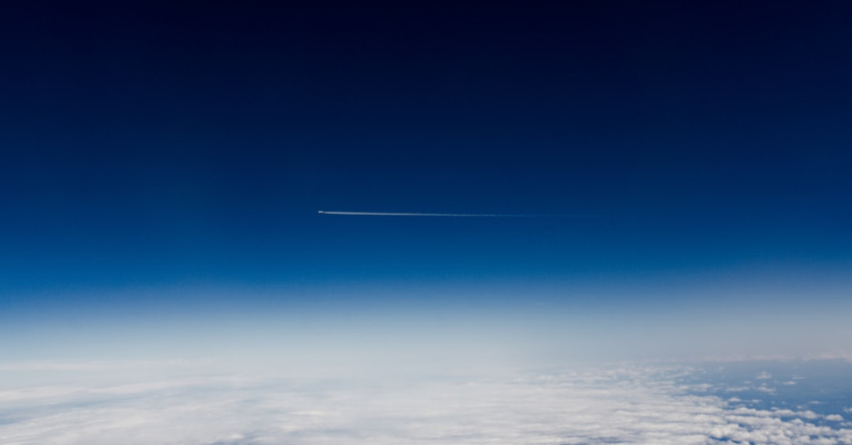 Why you should avoid flying after scuba diving